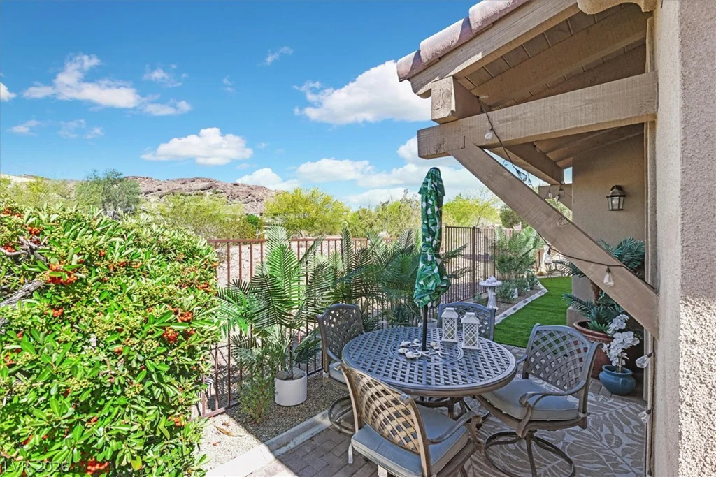 6 Verruca, Henderson, NV 89011