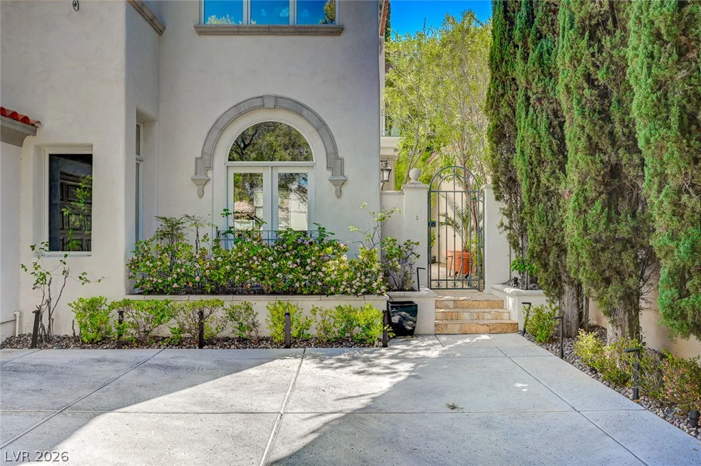 9005 Robinson Ridge, Las Vegas, NV 89117