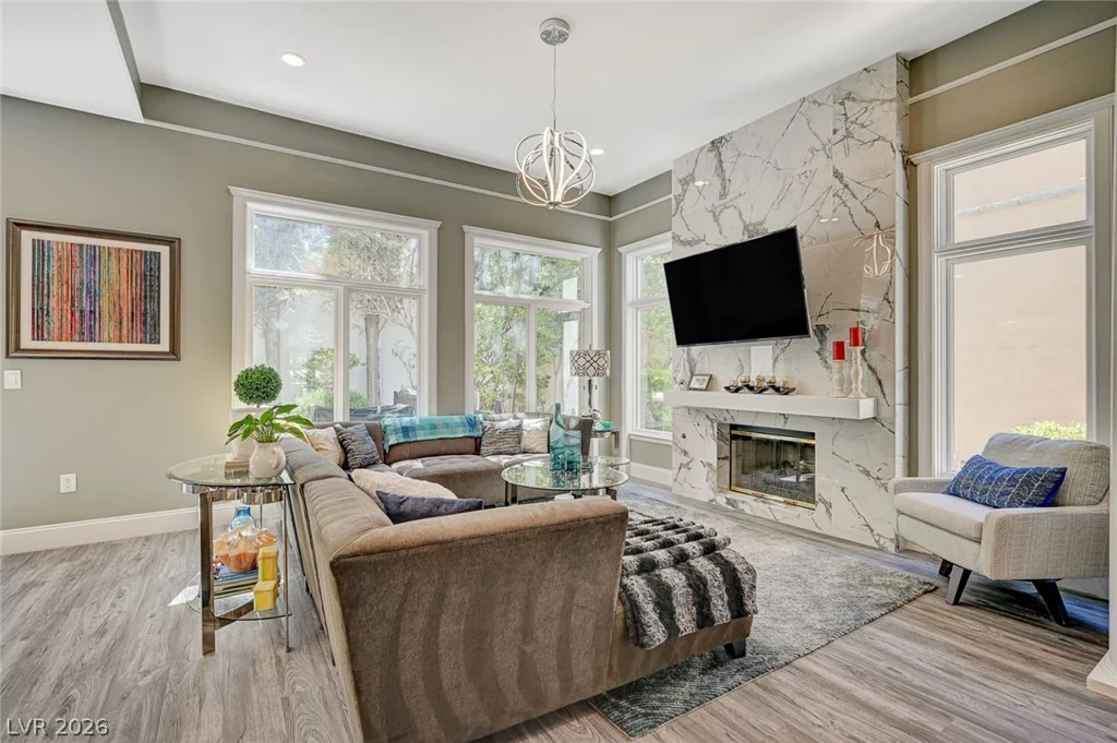 9005 Robinson Ridge, Las Vegas, NV 89117