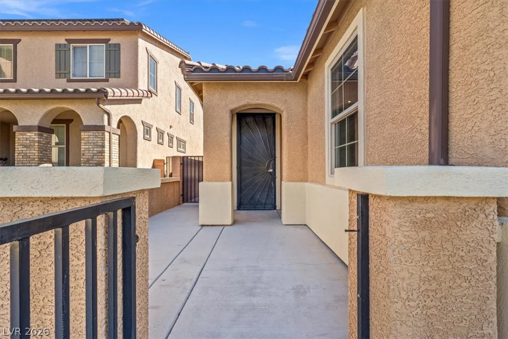 1874 Nature Park, North Las Vegas, NV 89084