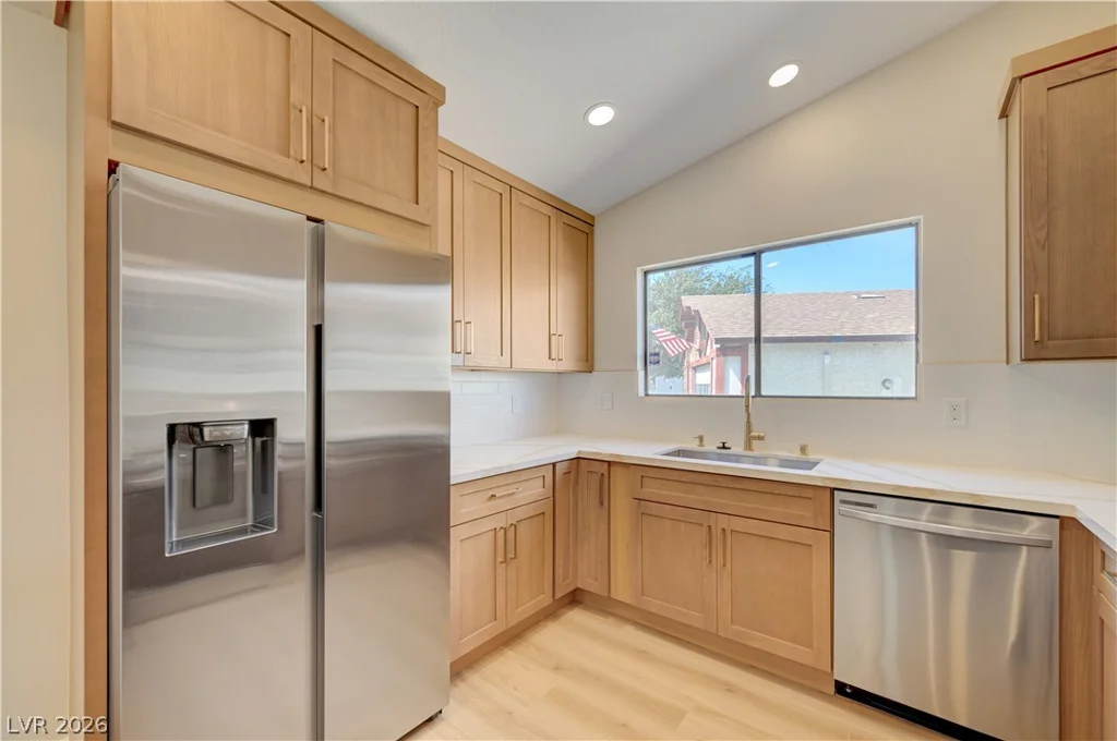 942 Anchor, Henderson, NV 89015