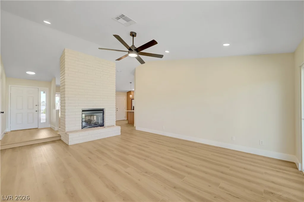 942 Anchor, Henderson, NV 89015