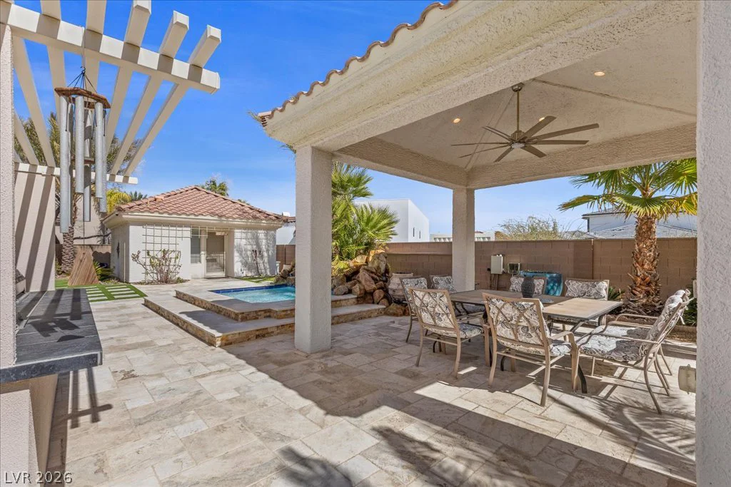 2204 Trident Maple, Las Vegas, NV 89117