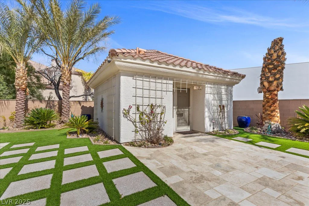 2204 Trident Maple, Las Vegas, NV 89117