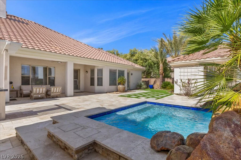 2204 Trident Maple, Las Vegas, NV 89117