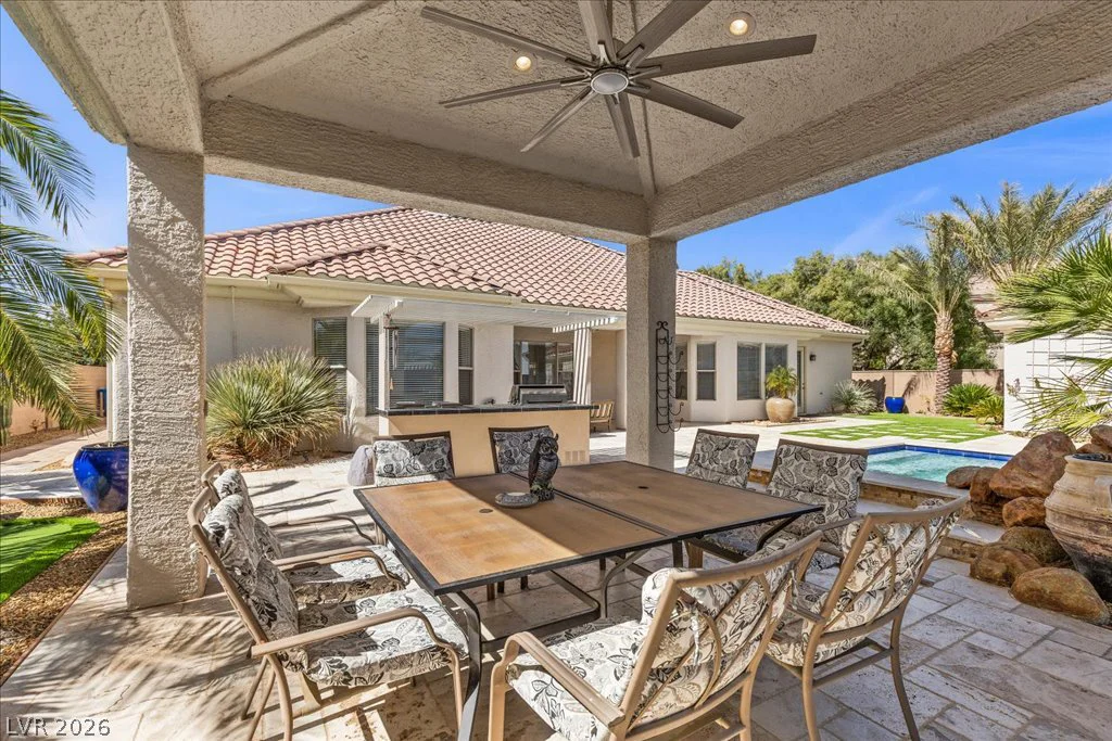 2204 Trident Maple, Las Vegas, NV 89117
