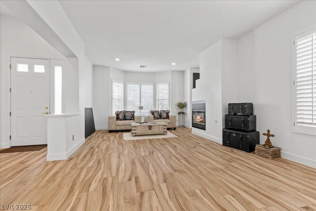 2204 Trident Maple, Las Vegas, NV 89117