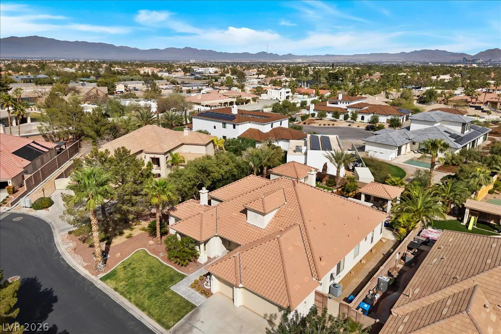 2204 Trident Maple, Las Vegas, NV 89117