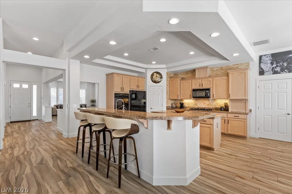 2204 Trident Maple, Las Vegas, NV 89117