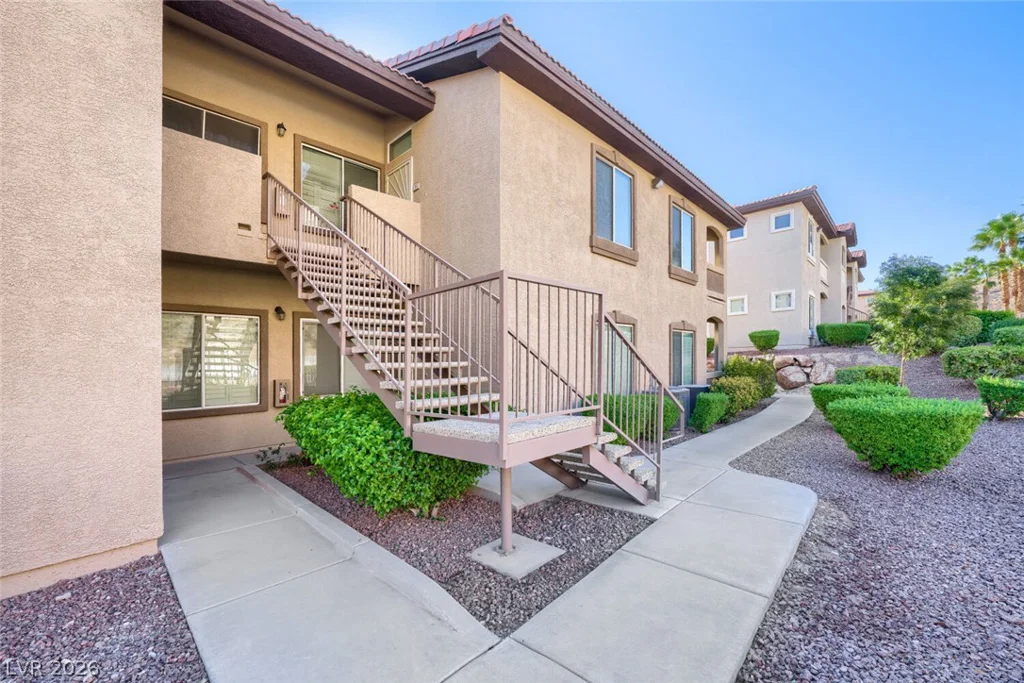 3545 Cactus Shadow, Las Vegas, NV 89129