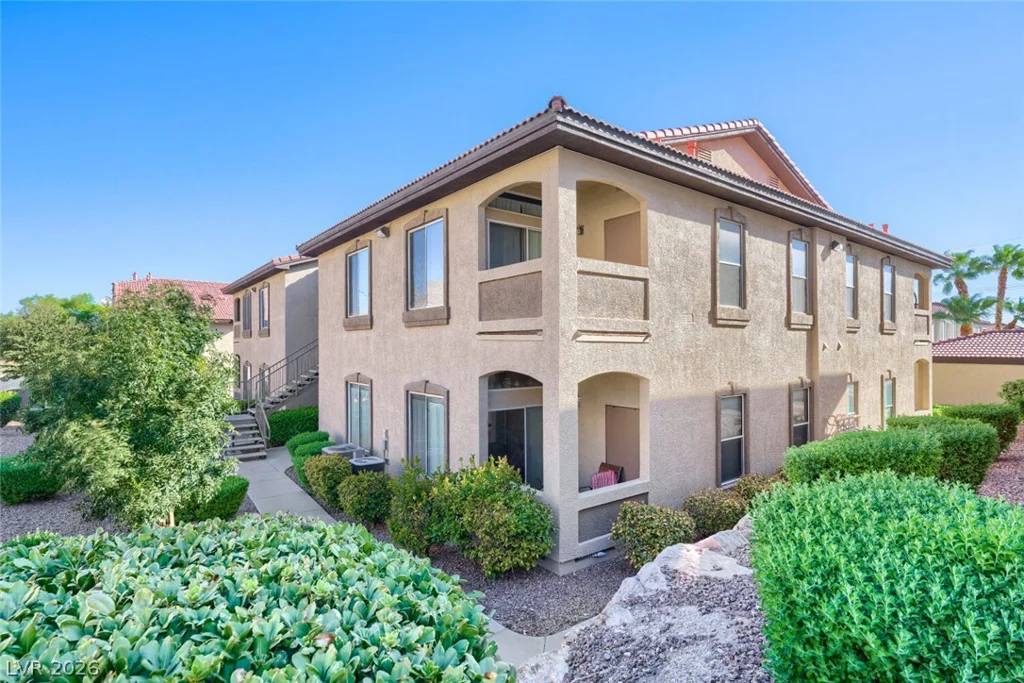 3545 Cactus Shadow, Las Vegas, NV 89129