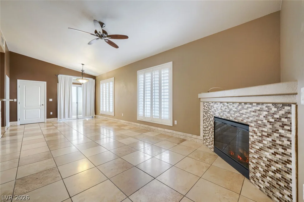 3545 Cactus Shadow, Las Vegas, NV 89129