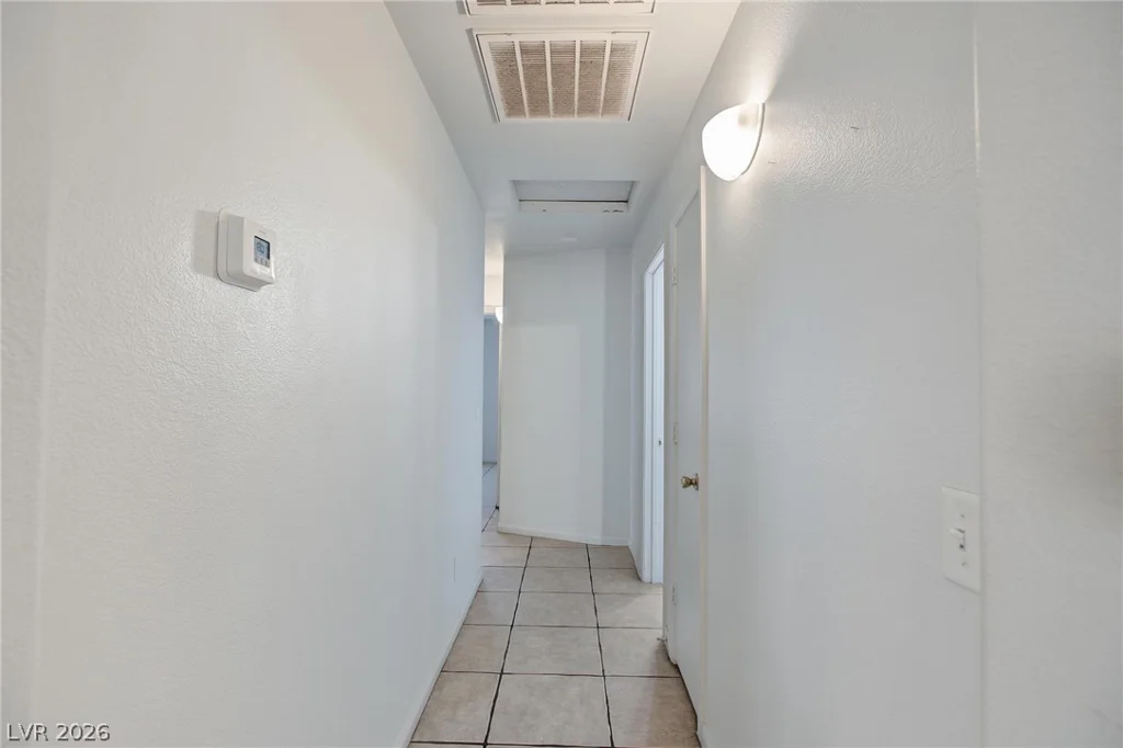 5643 Crowbush Cove, Las Vegas, NV 89122