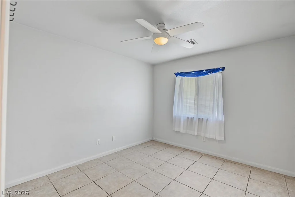 5643 Crowbush Cove, Las Vegas, NV 89122