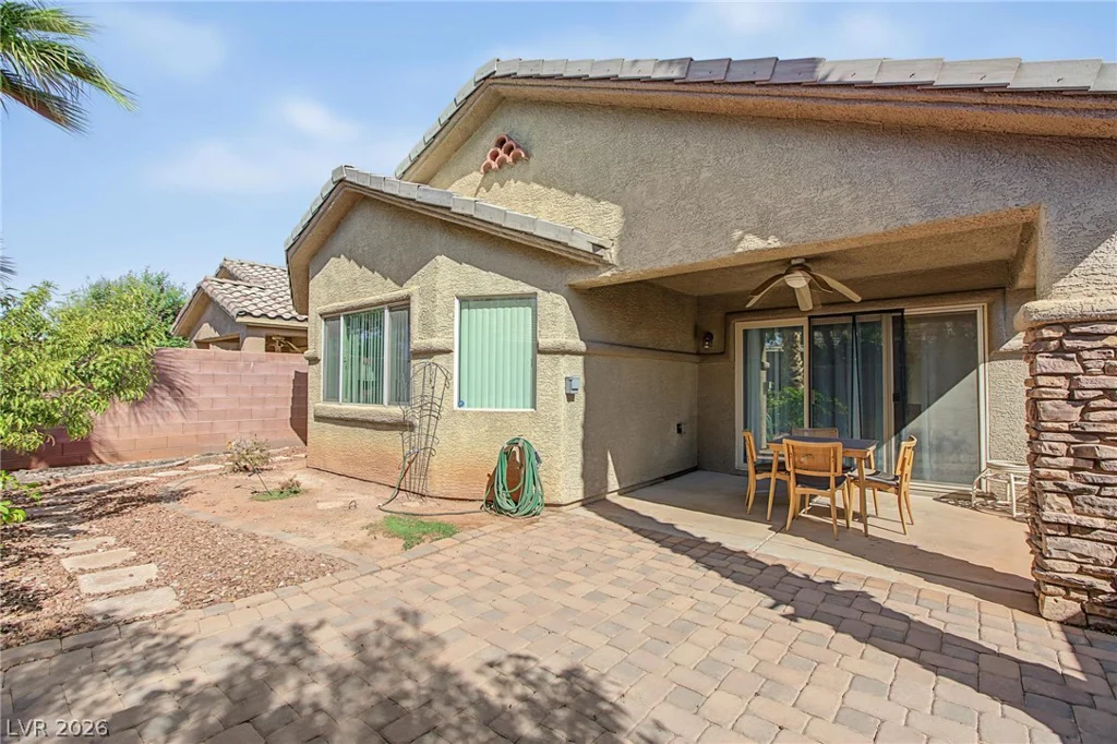 5643 Crowbush Cove, Las Vegas, NV 89122