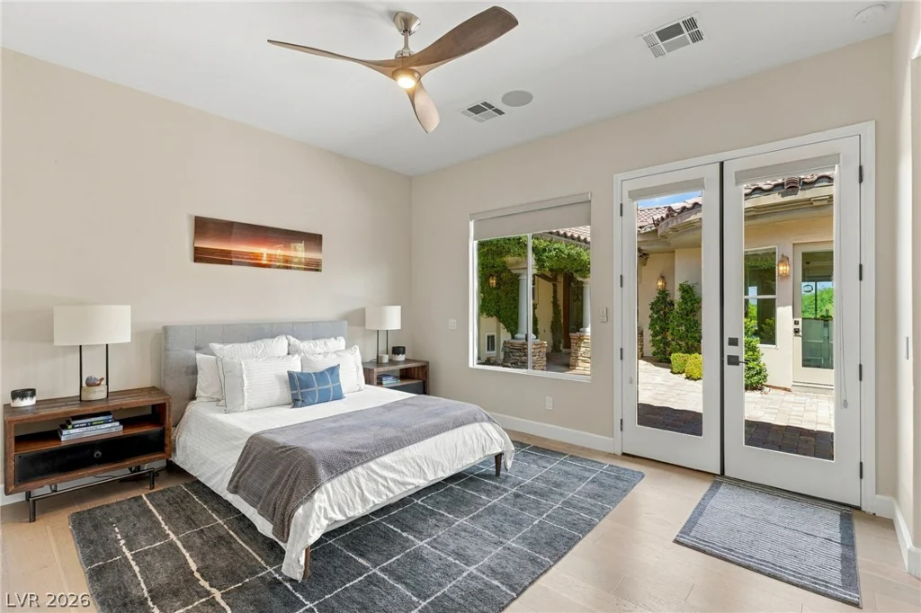 36 Tapadero, Las Vegas, NV 89135