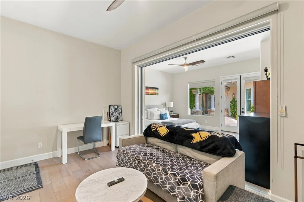 36 Tapadero, Las Vegas, NV 89135