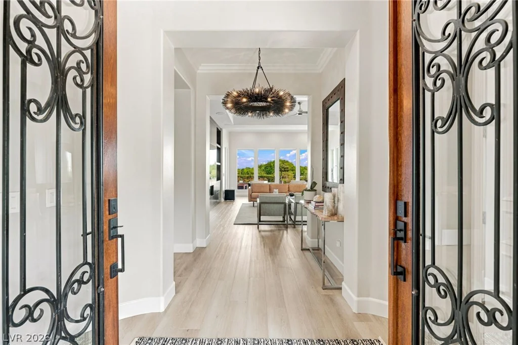 36 Tapadero, Las Vegas, NV 89135