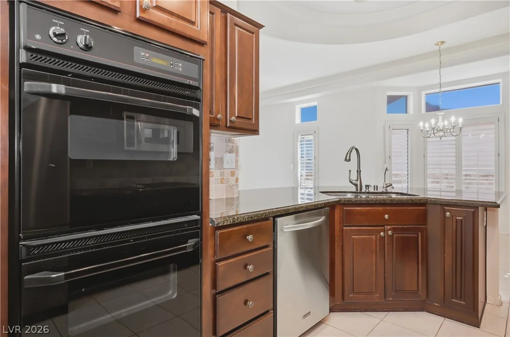 3156 Faiss, Las Vegas, NV 89134