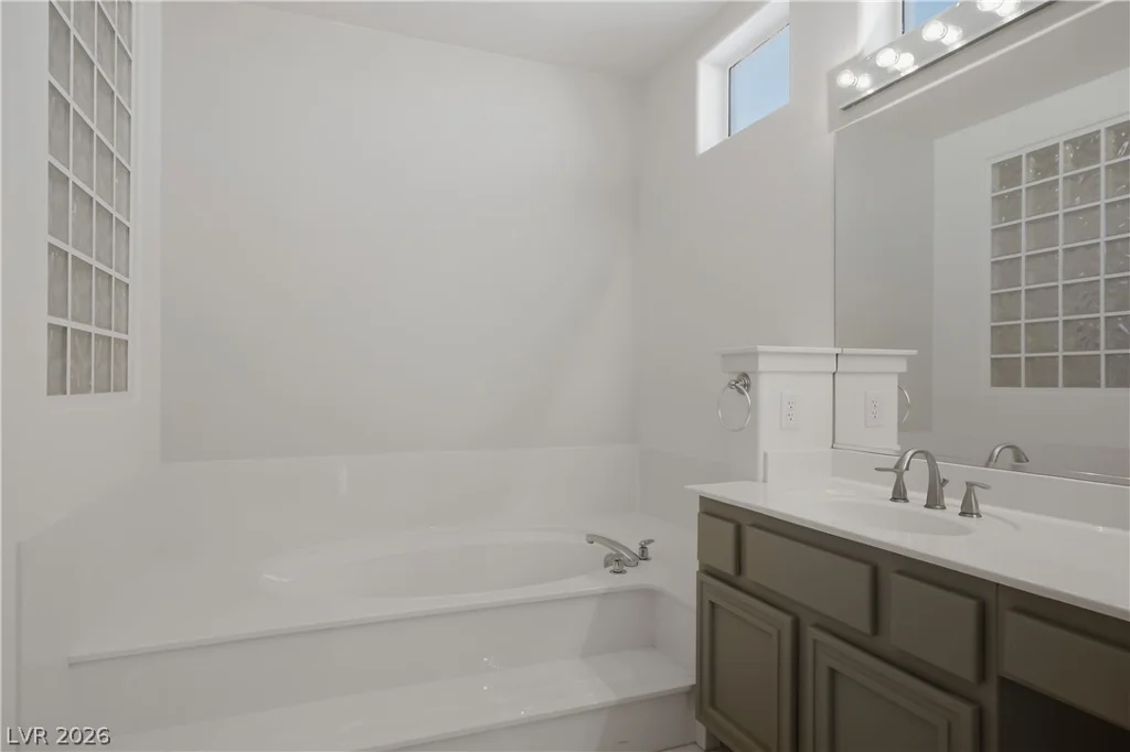 3156 Faiss, Las Vegas, NV 89134