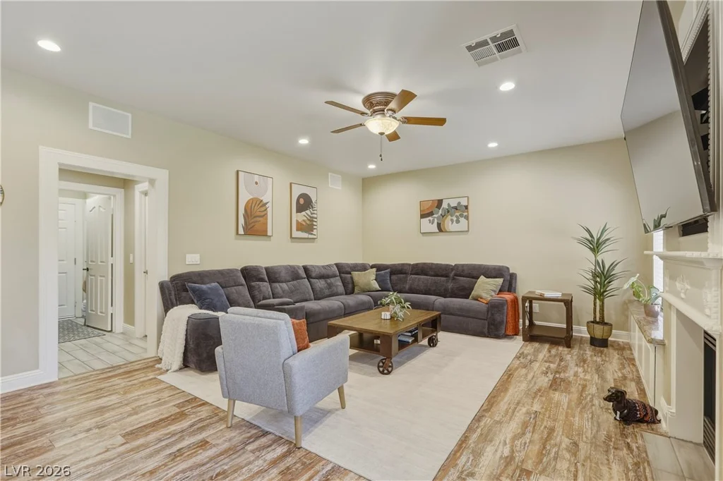 9620 Orchid Bay, Las Vegas, NV 89123