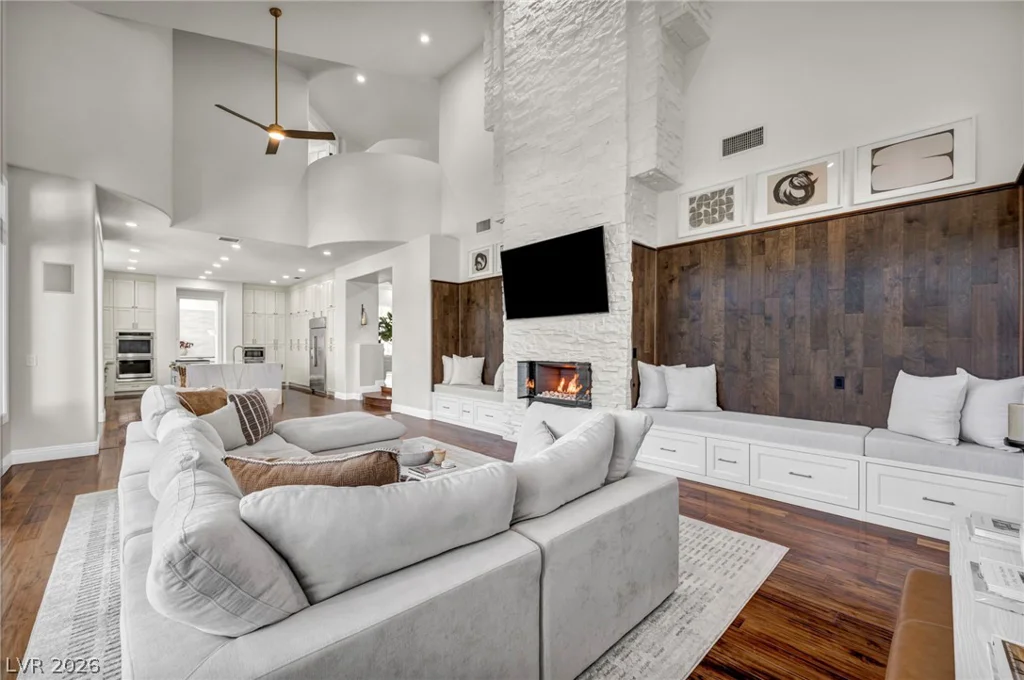 8805 Spanish Mountain, Las Vegas, NV 89148