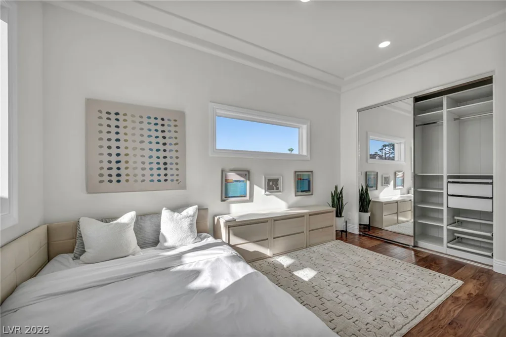 8805 Spanish Mountain, Las Vegas, NV 89148