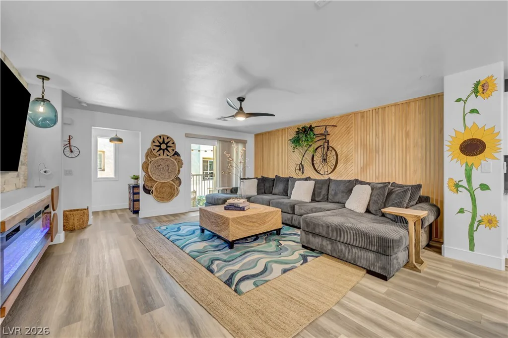 12302 Dusk Blue, Las Vegas, NV 89183