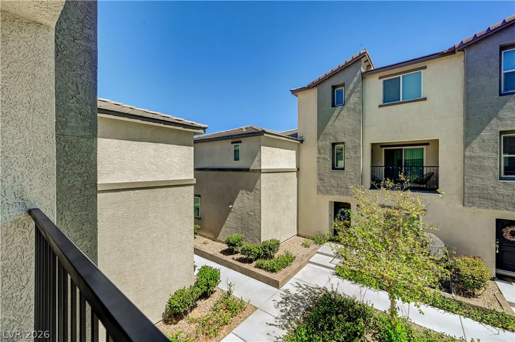 12302 Dusk Blue, Las Vegas, NV 89183