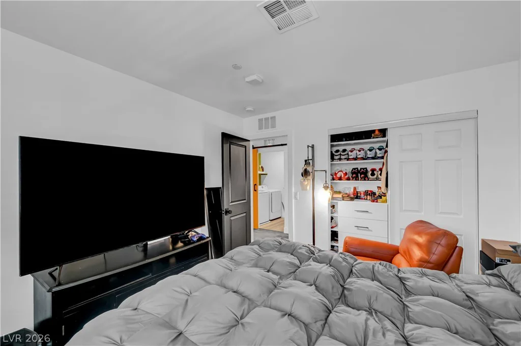12302 Dusk Blue, Las Vegas, NV 89183