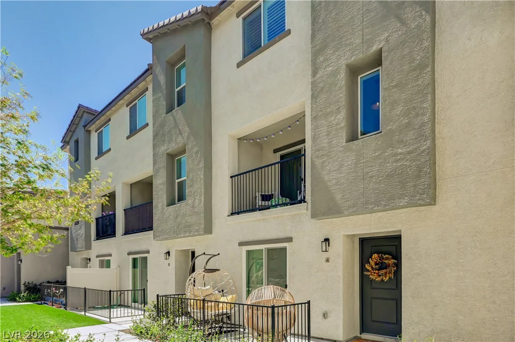 12302 Dusk Blue, Las Vegas, NV 89183