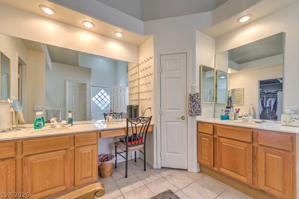 8628 Highland View, Las Vegas, NV 89145