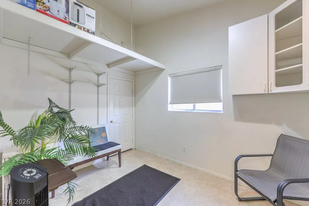 8628 Highland View, Las Vegas, NV 89145