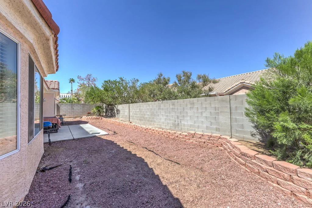 8628 Highland View, Las Vegas, NV 89145