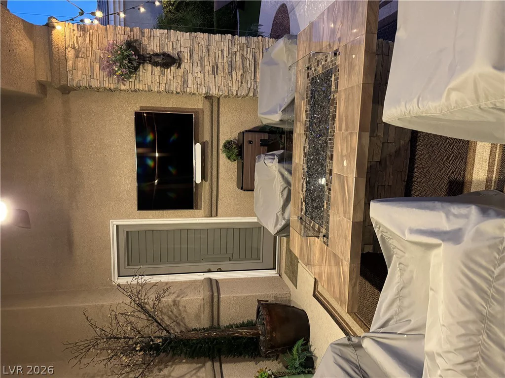 304 Highland Mesa, Las Vegas, NV 89144