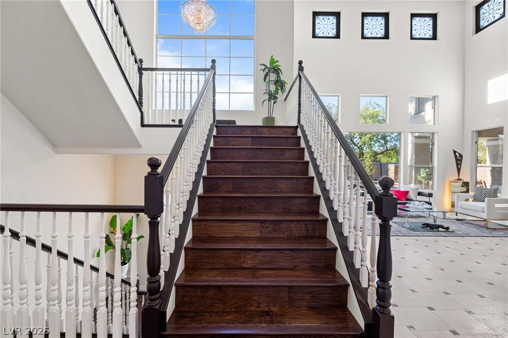 8088 Dark Hollow, Las Vegas, NV 89117