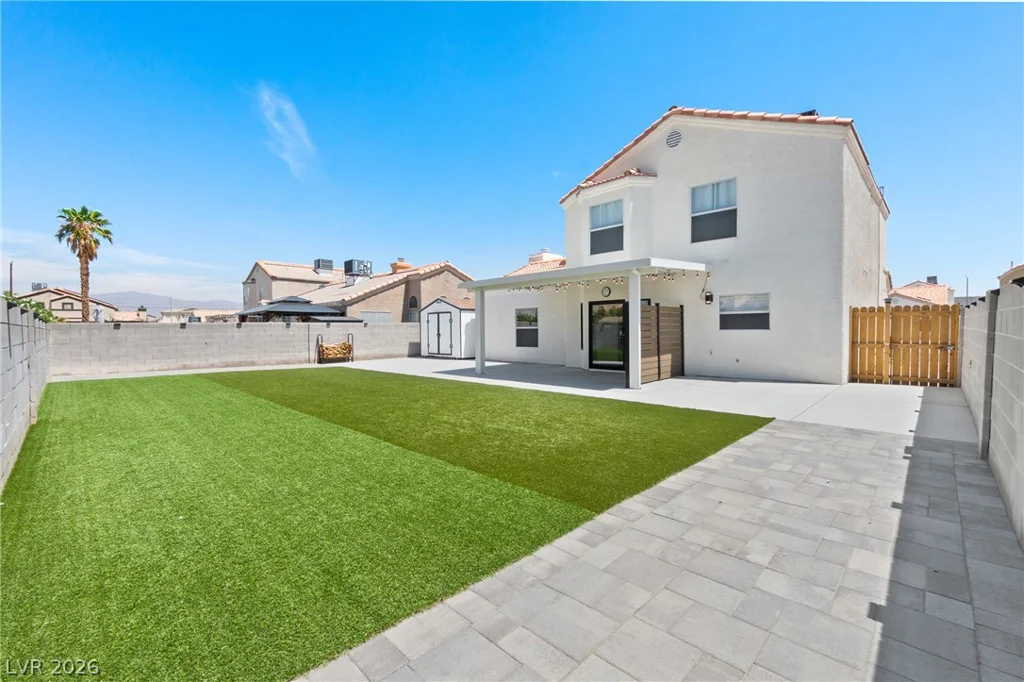 3523 Farina, North Las Vegas, NV 89032