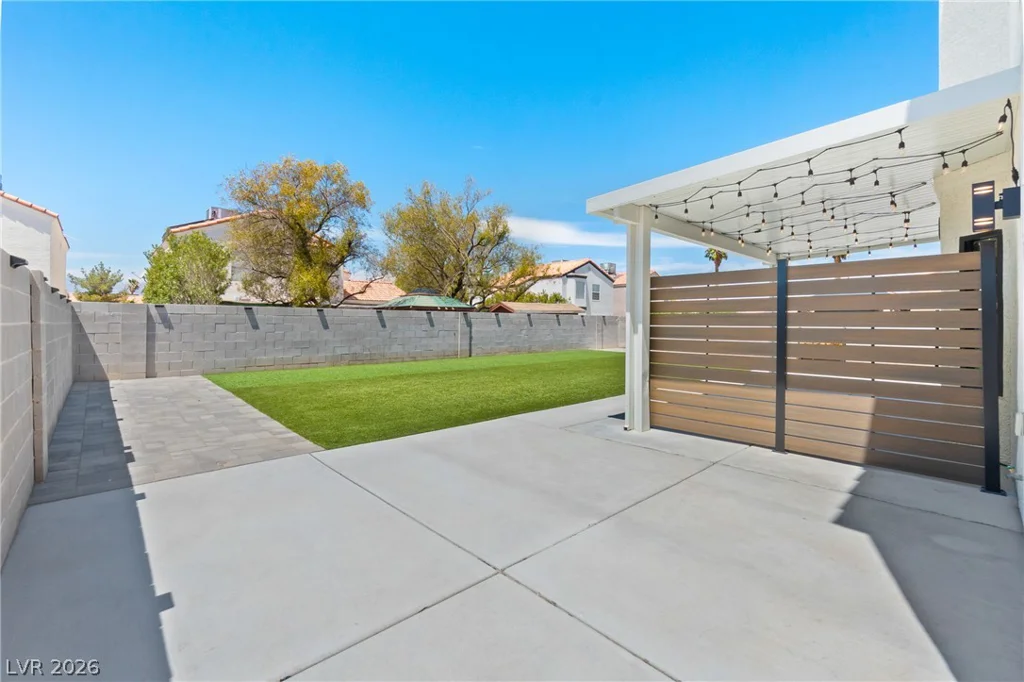 3523 Farina, North Las Vegas, NV 89032