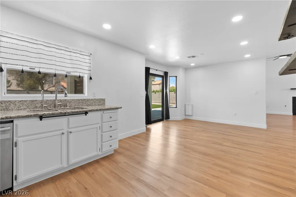 3523 Farina, North Las Vegas, NV 89032