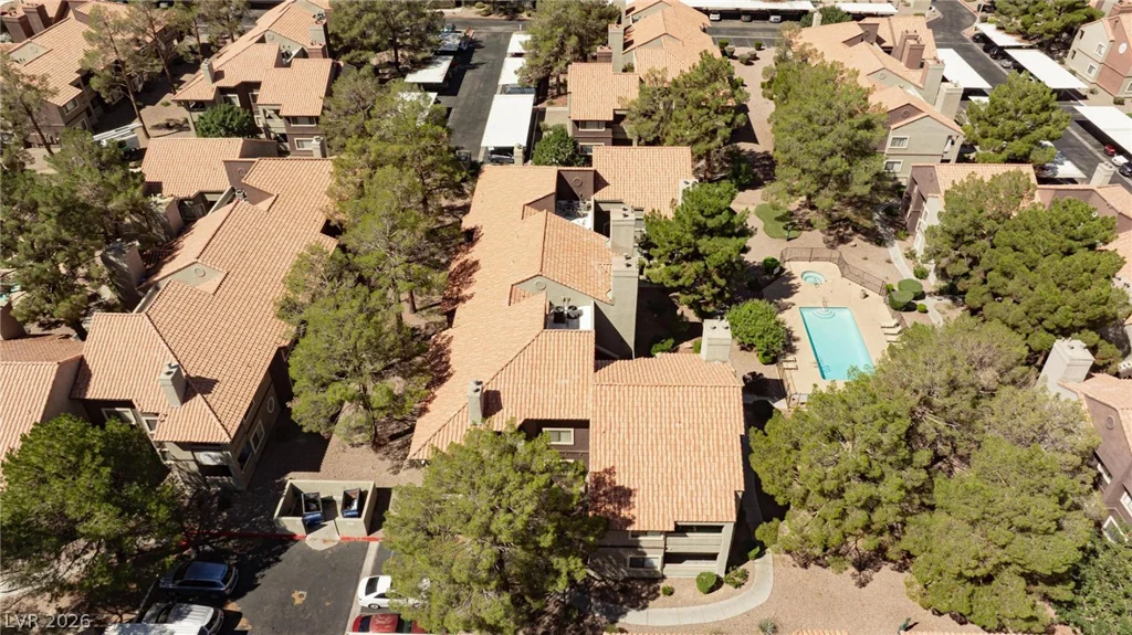 5042 Rainbow, Las Vegas, NV 89118