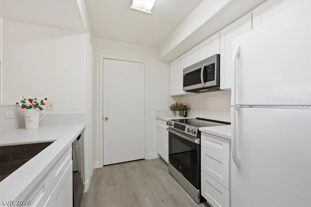 2300 Silverado Ranch, Las Vegas, NV 89183