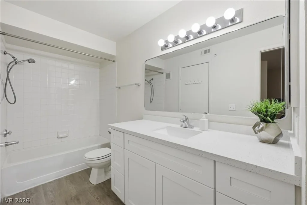 2300 Silverado Ranch, Las Vegas, NV 89183