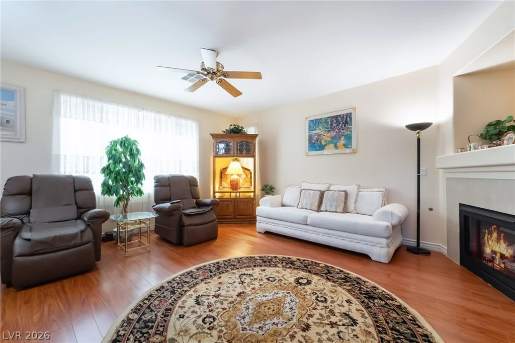 5909 Lingering Breeze, Las Vegas, NV 89148