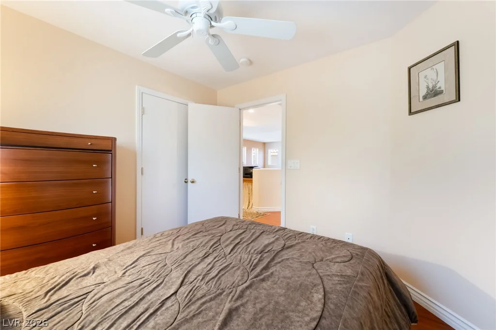 5909 Lingering Breeze, Las Vegas, NV 89148