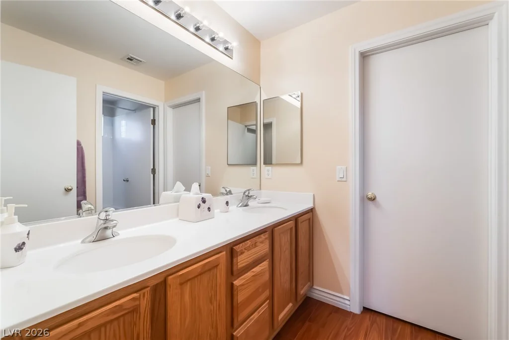 5909 Lingering Breeze, Las Vegas, NV 89148