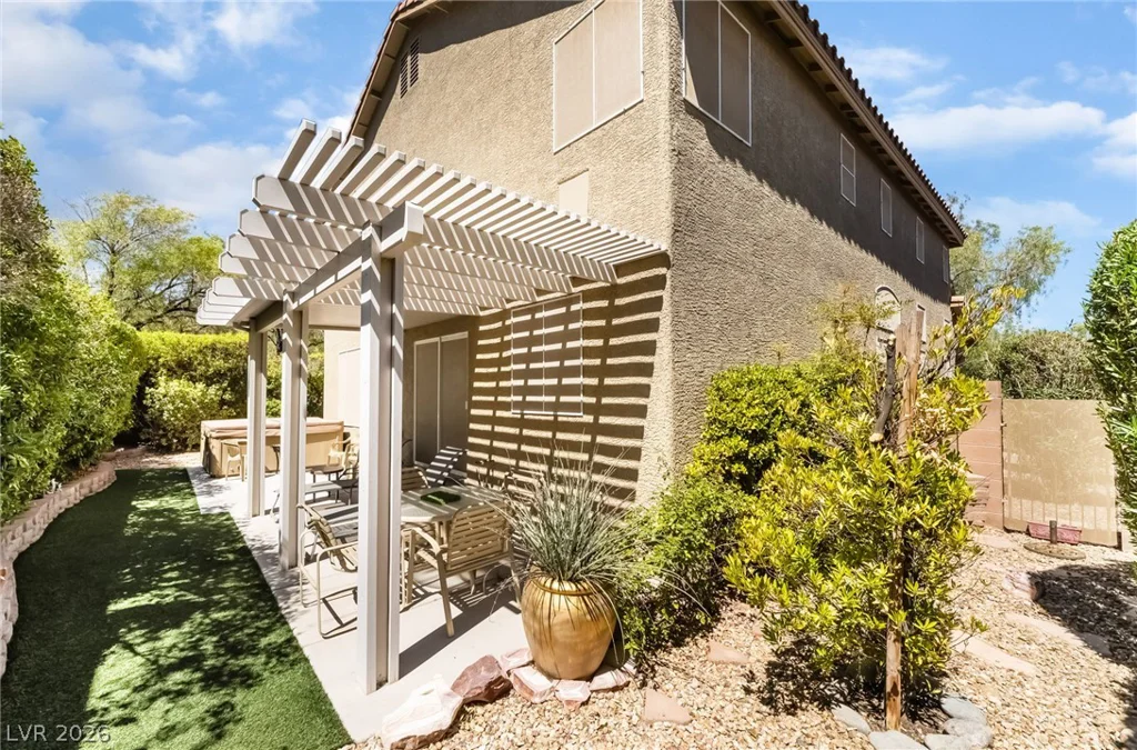 5909 Lingering Breeze, Las Vegas, NV 89148
