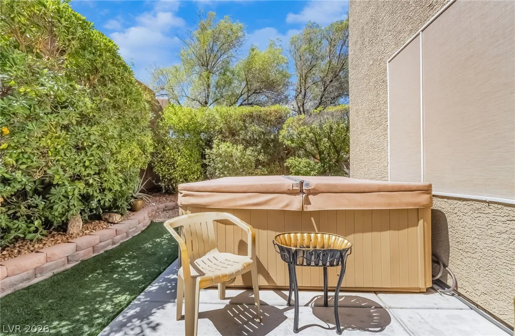 5909 Lingering Breeze, Las Vegas, NV 89148