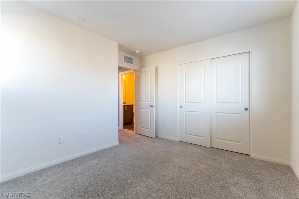 6911 Orange Horizon, North Las Vegas, NV 89086