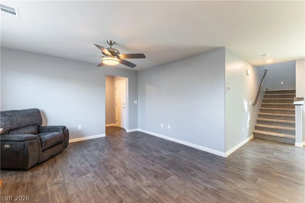 6911 Orange Horizon, North Las Vegas, NV 89086