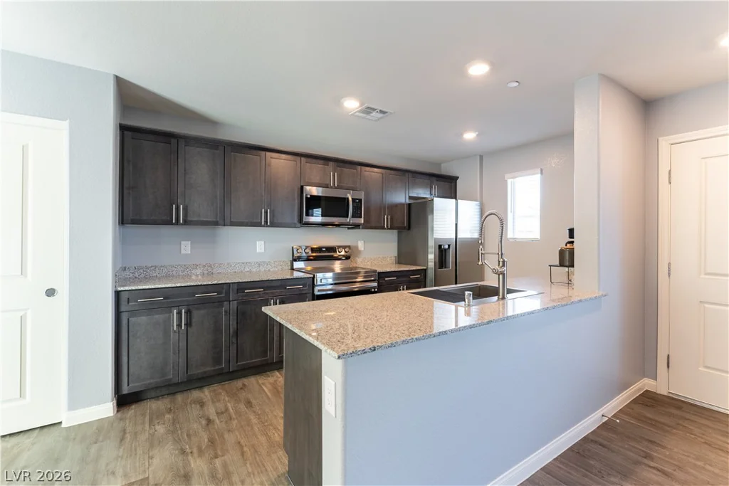 6911 Orange Horizon, North Las Vegas, NV 89086